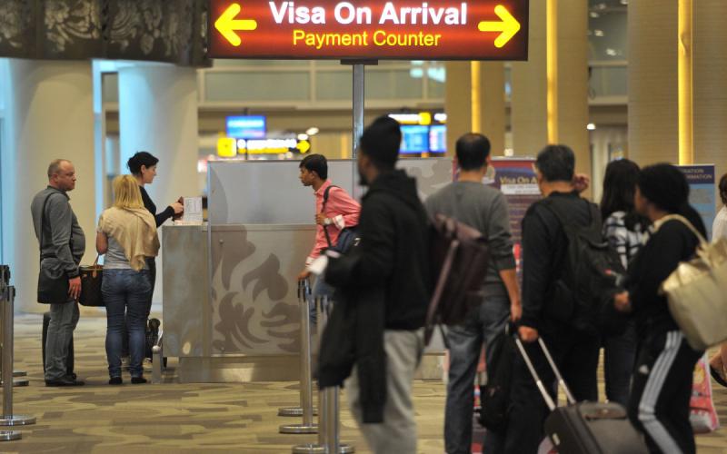 Minister claims that the rise in visa-on-arrival travelers to Bali is responsible.