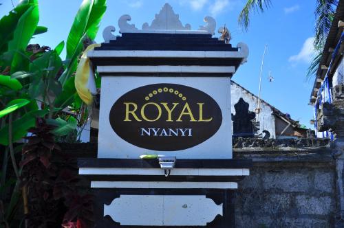 Royal Nyanyi Villas